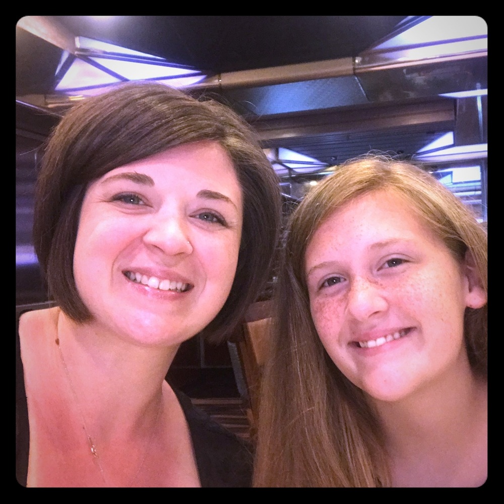 Meet your Posher, Lacey